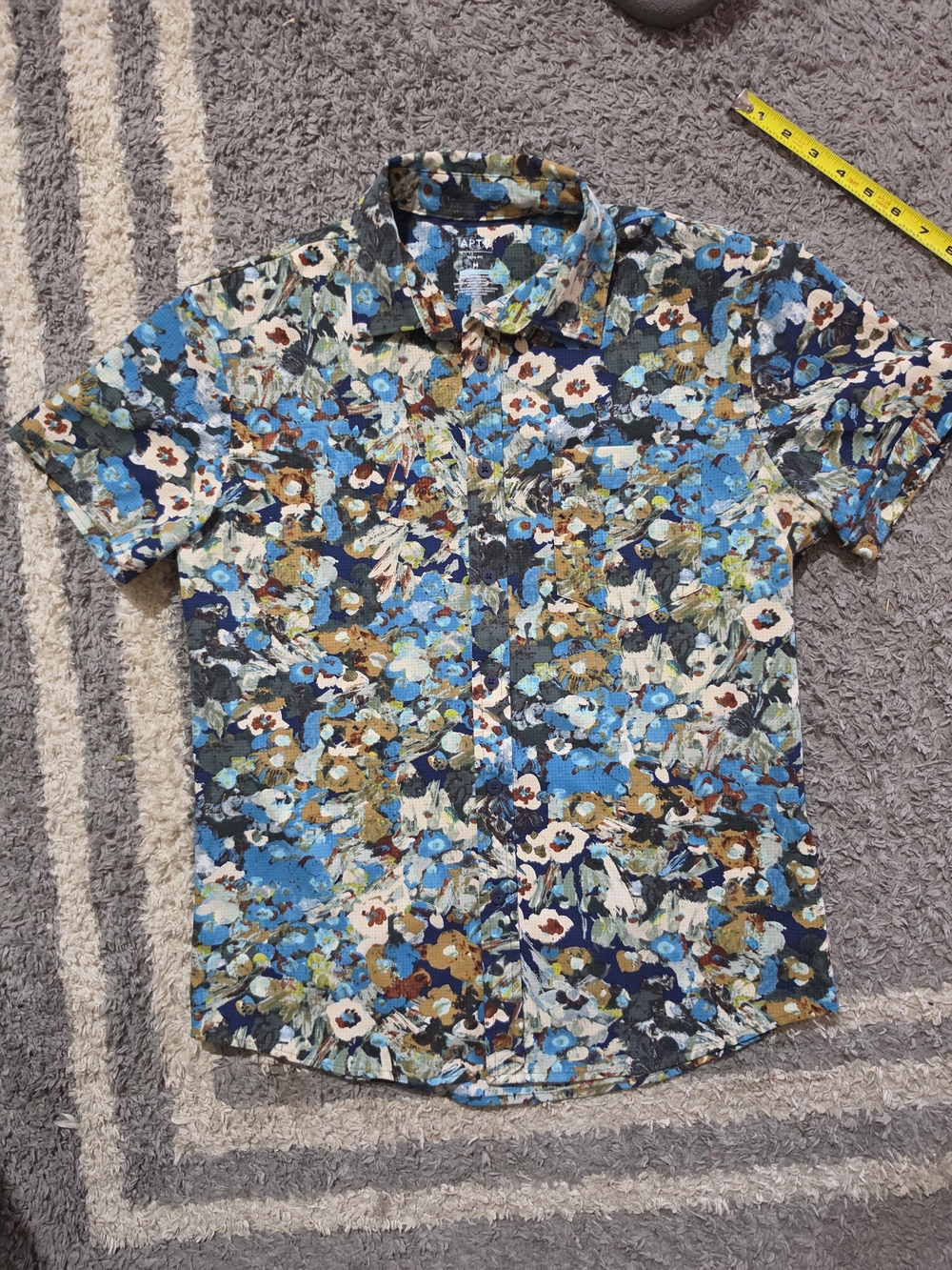 Apt. 9 Men's Short-Sleeve Floral Button-Down in Blue and Brown